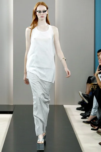Look 19